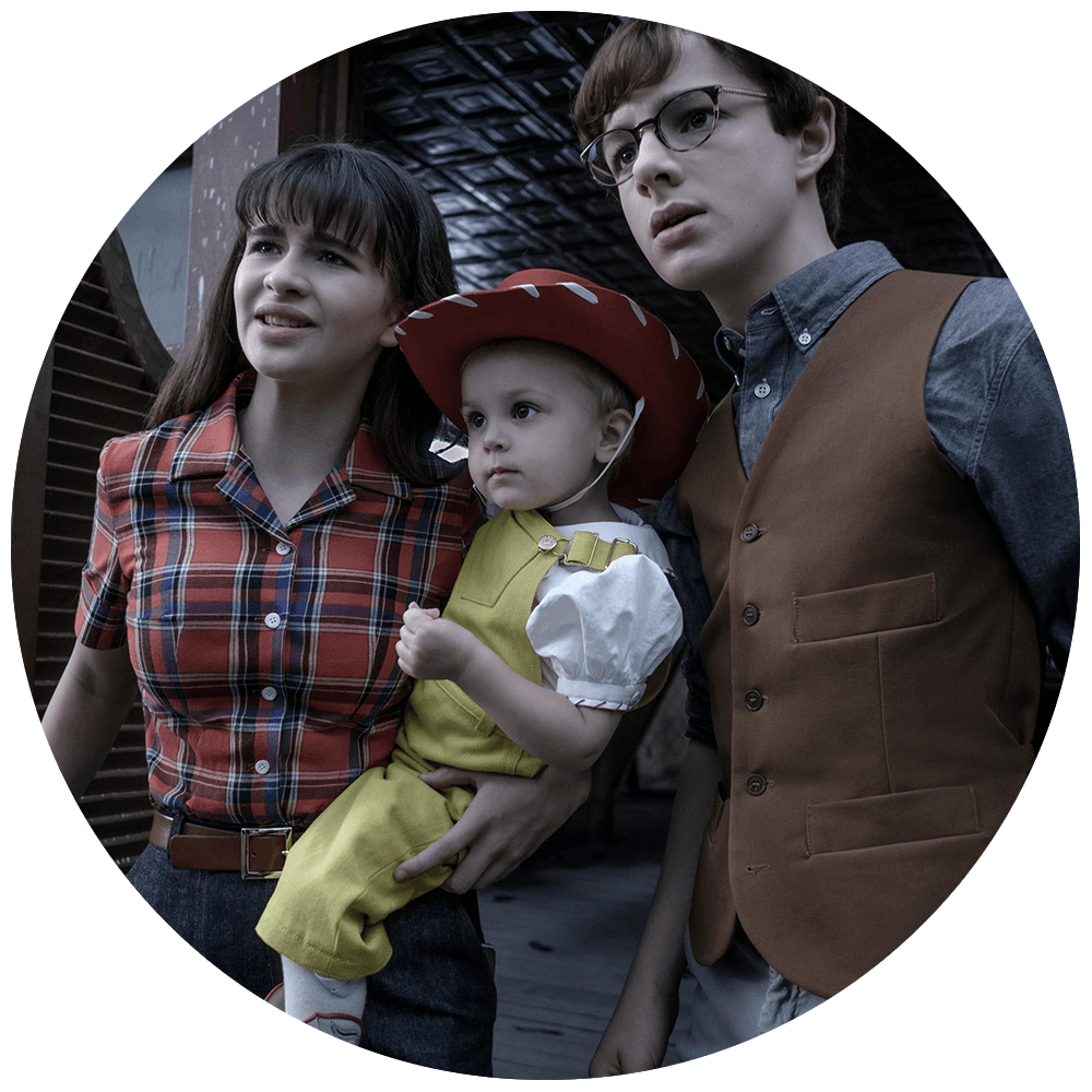 Malina Weissman as Violet, Presley Smith as Sunny, and Louis Hynes as Klaus Baudelaire in A Series of Unfortunate Events: Season 2