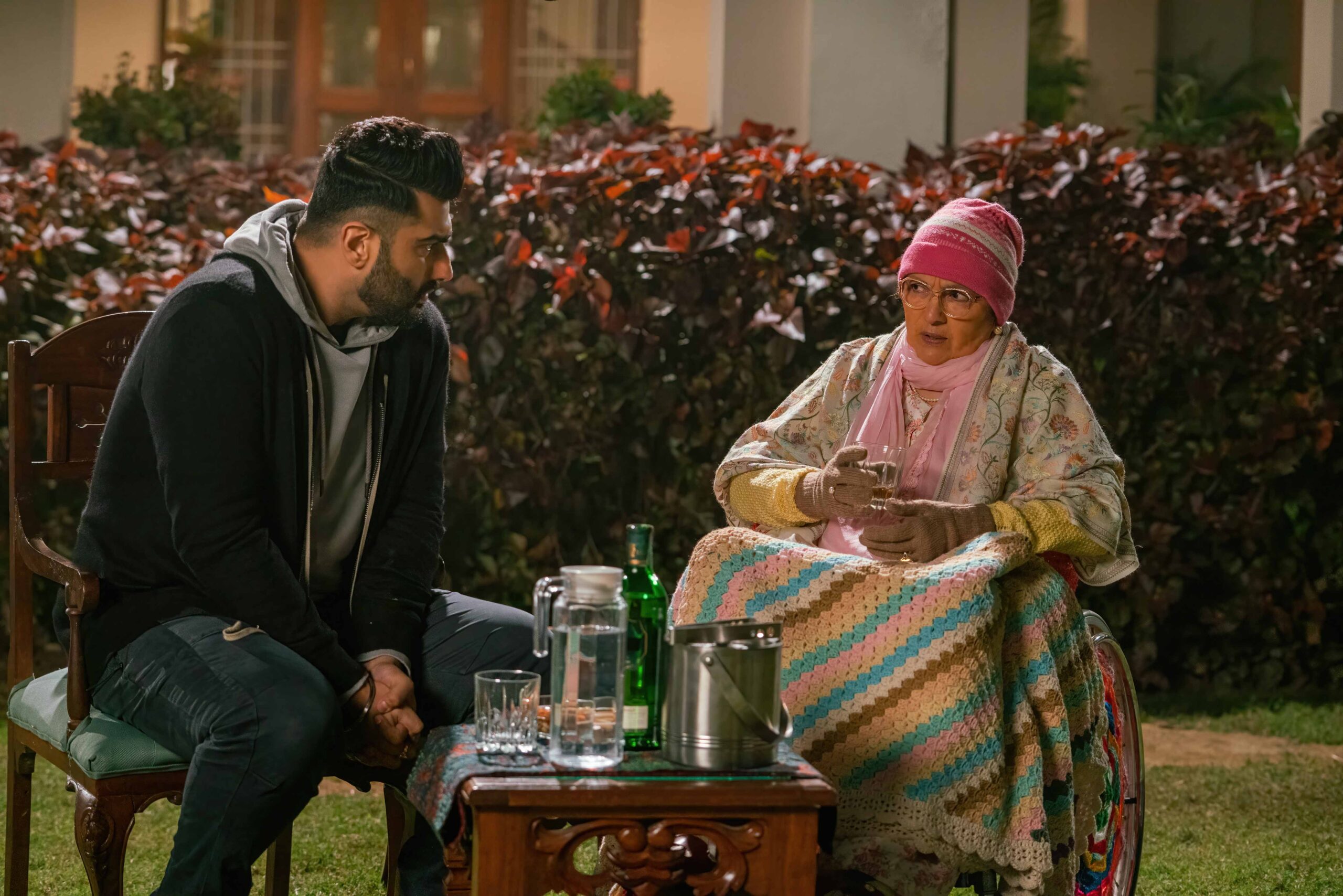 Arjun Kapoor and Neena Gupta in Sardar Ka Grandson