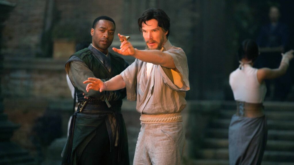 Chiwetel Ejiofor and Benedict Cumberbatch in Doctor Strange (2016)