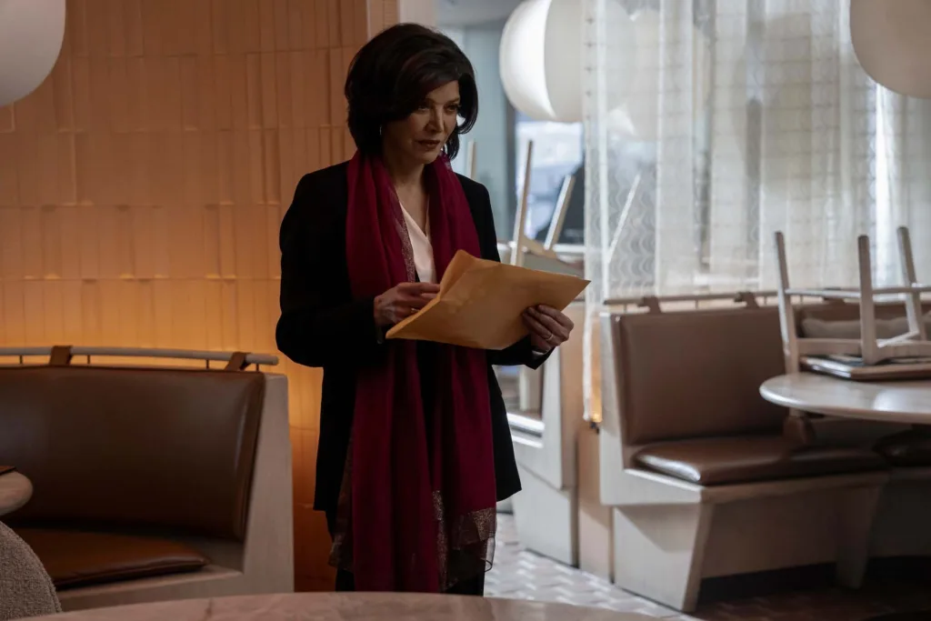 Shoreh Aghdashloo as Nadia Maroni in The Penguin episode 2