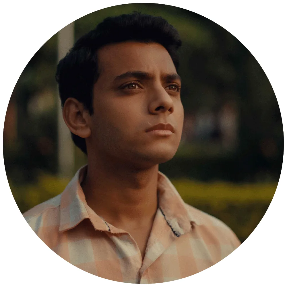 Vishal Jethwa in Homebound movie